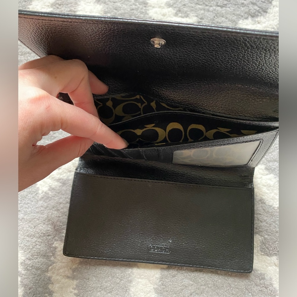 Coach Black Trifold Wallet - Picture 3 of 8